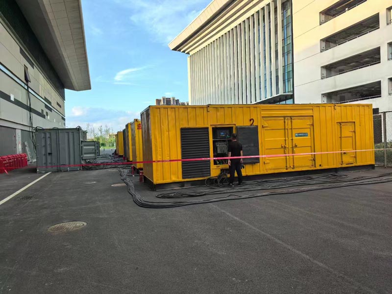 磁县柴油发电机冬季保养注意事项?